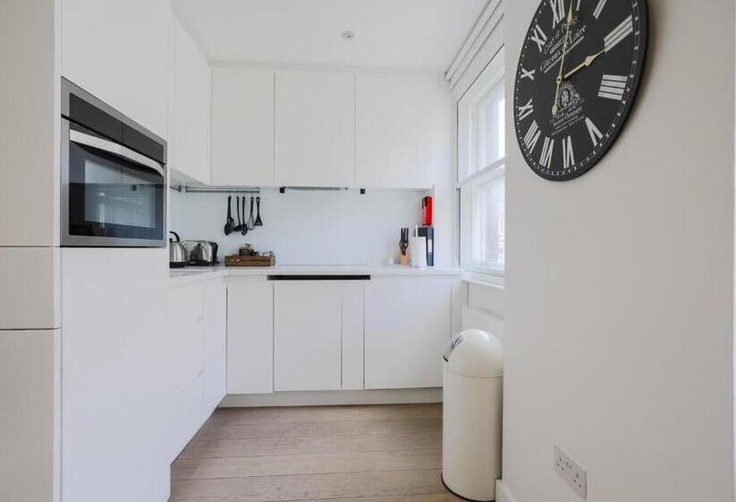 Студия Deluxe, Stayinn Soho Apartments