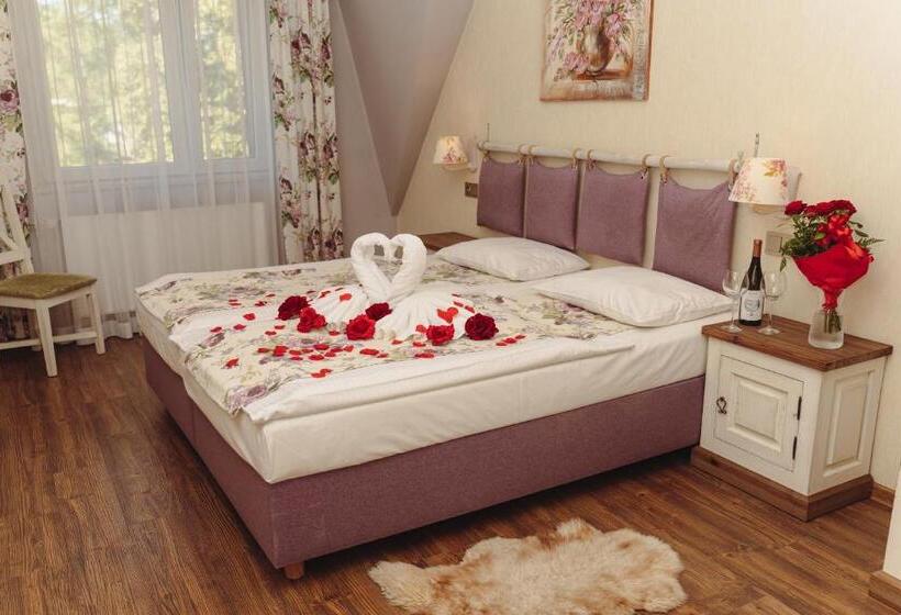 Номер Deluxe Кровать Кинг, Centrum Green Hill Business & Spa