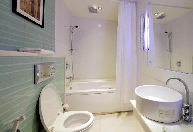 سوئیت جونیور با چشم‌انداز, Country Inn Panjim Goa