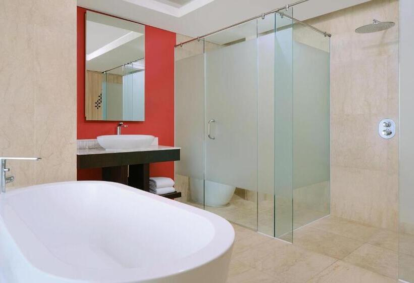 سوئیت با تخت بزرگ, Four Points By Sheraton Bali, Ungasan