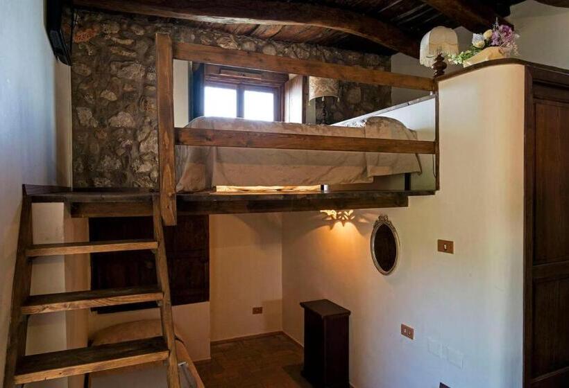 4인용 스탠다드 룸, Il Castello Di San Sergio