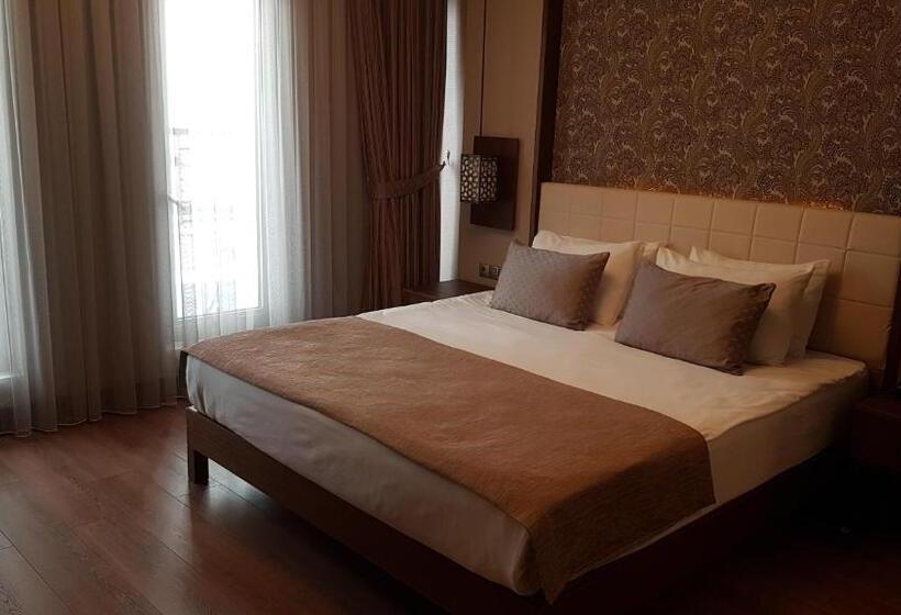 سوئیت با بالکن, Manesol Boutique Galata