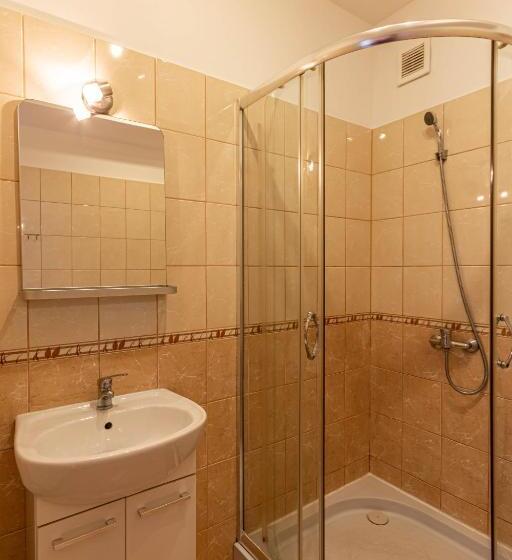 スタンダードルーム, Zajazd Bachus