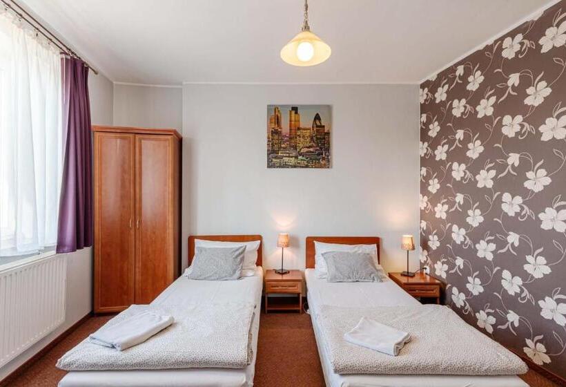 スタンダードルーム, Zajazd Bachus