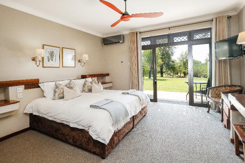 Номер Стандарт Трехместный, Kosmopolita Rooms