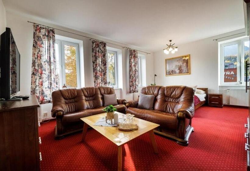 2 Bedroom Suite with Terrace, Wellness Penzion Zora Family