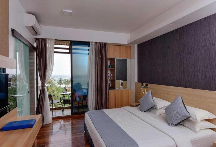 اتاق لوکس با چشم‌انداز, Arena Beach