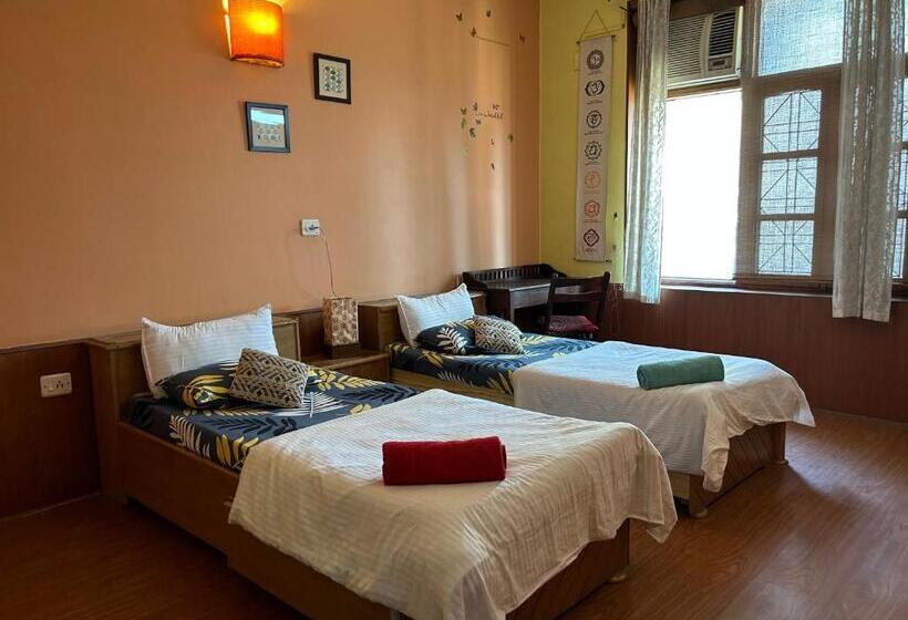 Apartament 3 Dormitoare, Ganga Vatika Boutique Hotel, Rishikesh