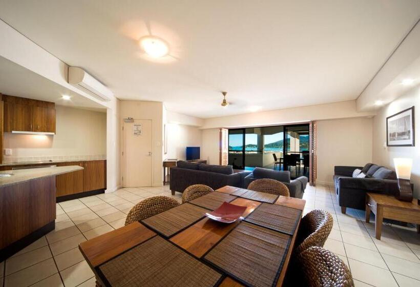 Апартаменты 3 Спальни Вид на Море, Portside Whitsunday Luxury Holiday Apartments