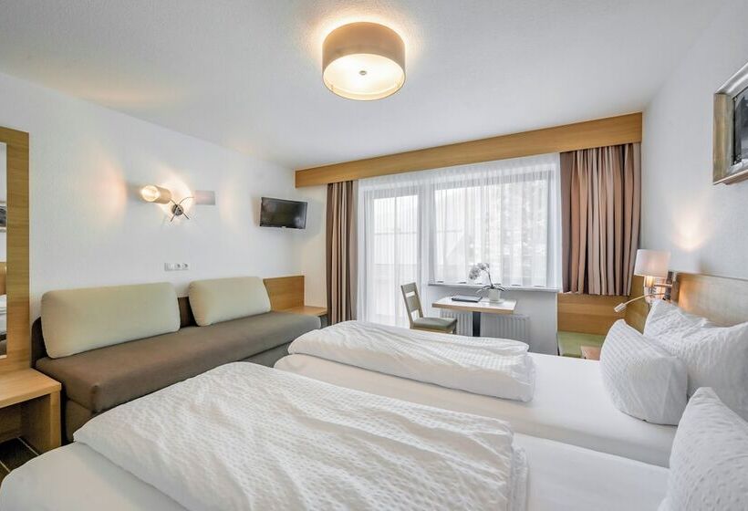 Номер Стандарт с Балконом, Apart Hotel Garni Wieser