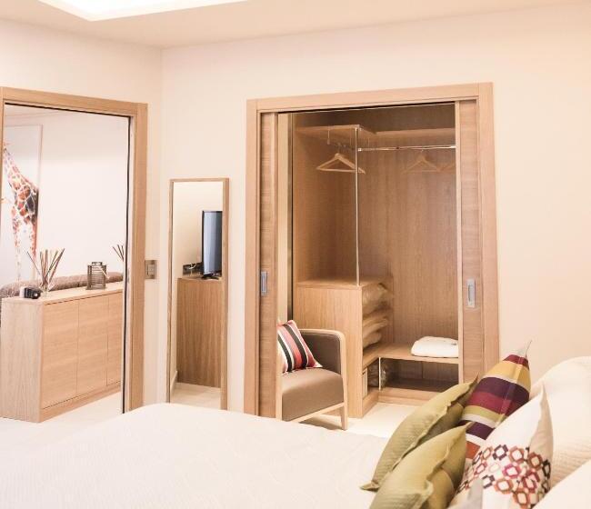 スイート, Agora Sure Hotel Collection By Best Western