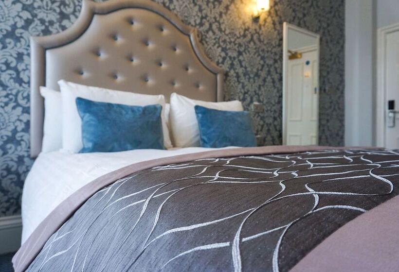 スーペリアールーム, Wroxall Abbey