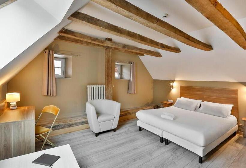 Номер Стандарт Трехместный, Auberge Dupuytren