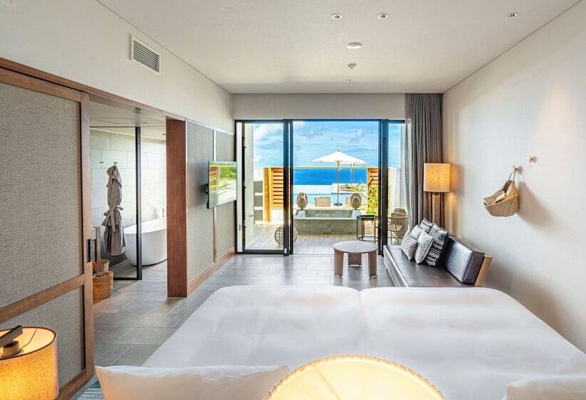 اتاق پرمیوم با چشم‌انداز دریا, One Suite The Grand