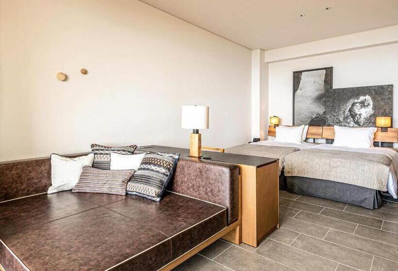 اتاق استاندارد با چشم‌انداز دریا, One Suite The Grand