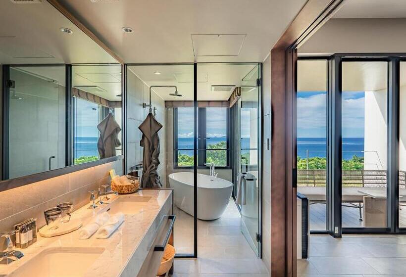اتاق استاندارد با چشم‌انداز دریا, One Suite The Grand