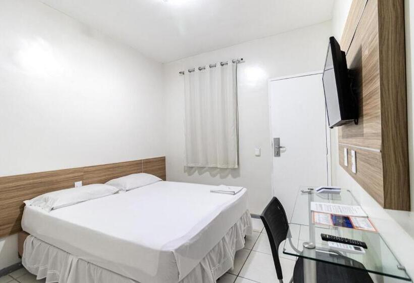 Quarto Estandar Individual, Aeroporto Montese Star