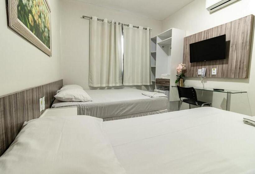 Quarto Triplo Estandar, Aeroporto Montese Star