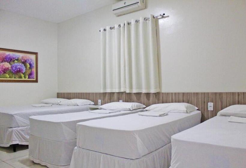 Quarto Familiar, Aeroporto Montese Star