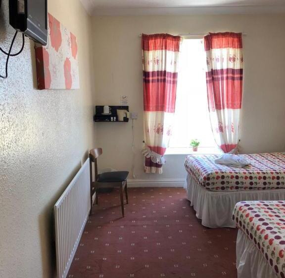 اتاق استاندارد با چشم‌انداز دریا, Athol Blackpool