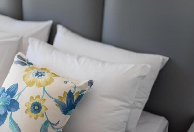 Номер Стандарт, Mar N Mar Crown Hotel Suites