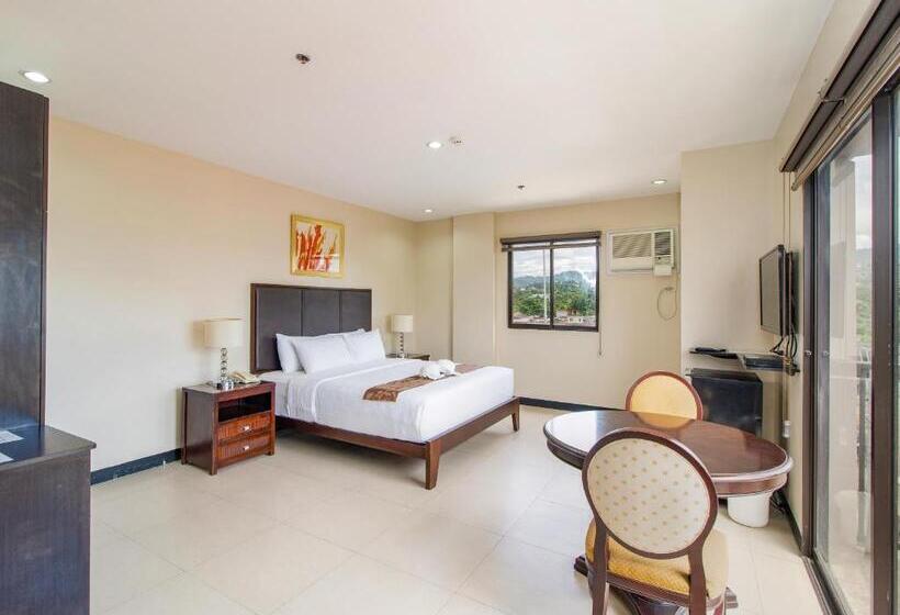 스위트, Main Hotel & Suites
