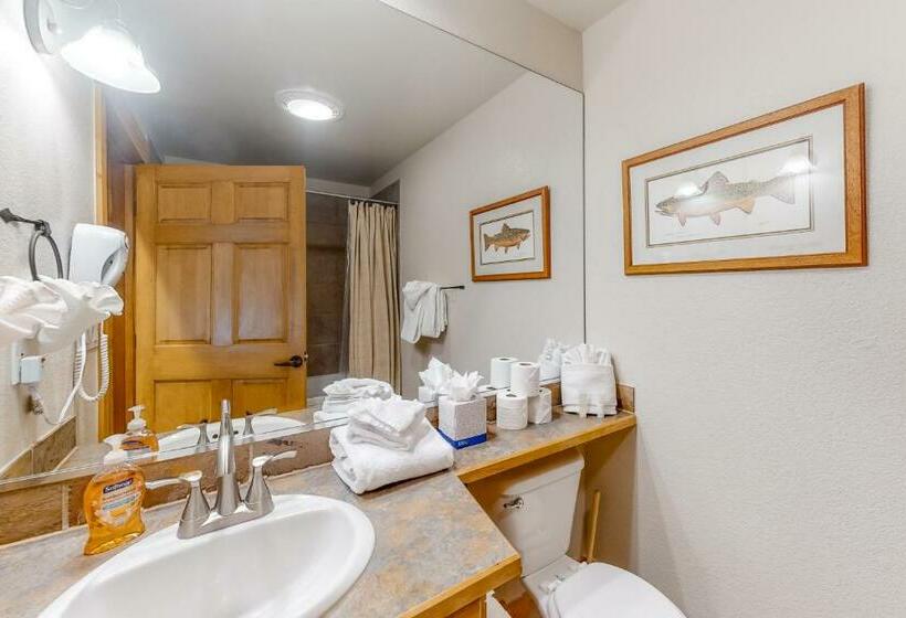 Апартаменты 1 Спальня, Trappers Crossing 8763