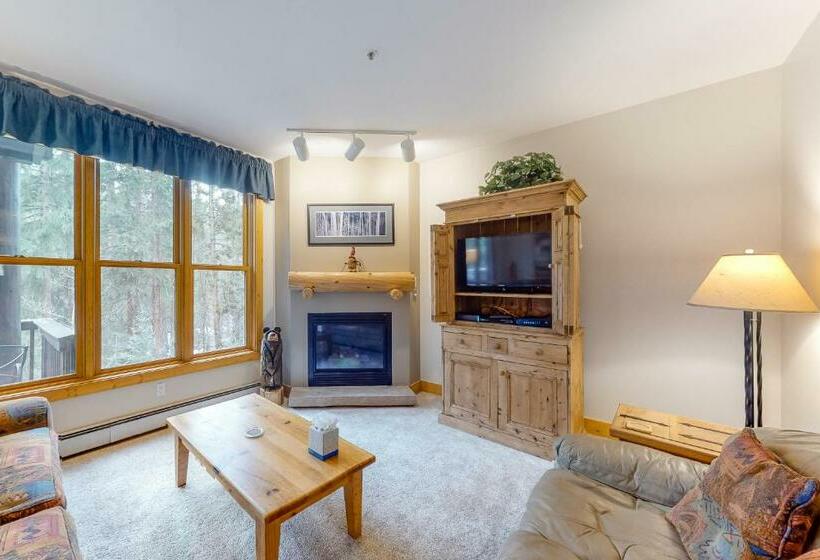 Апартаменты 1 Спальня, Trappers Crossing 8763