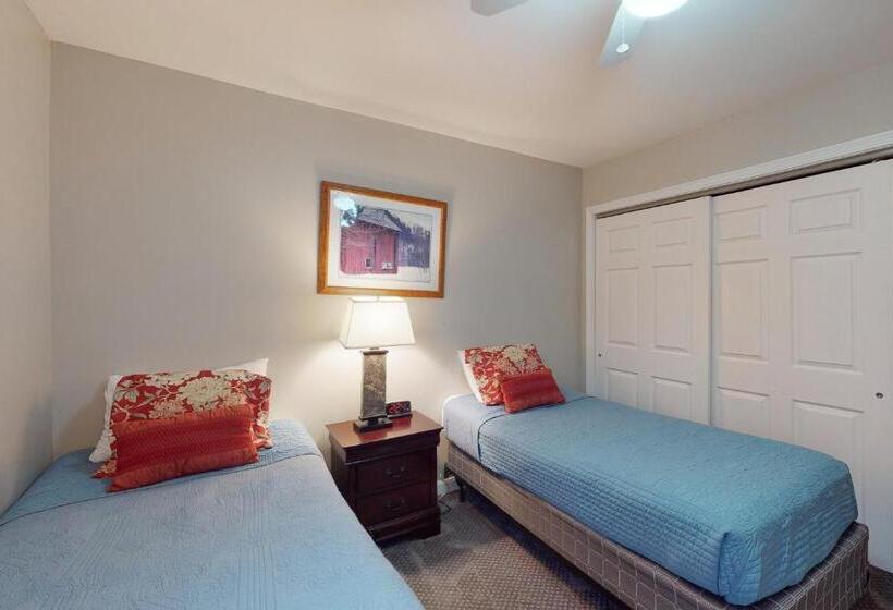 آپارتمان 2 خوابه, Mountainside Resort H201
