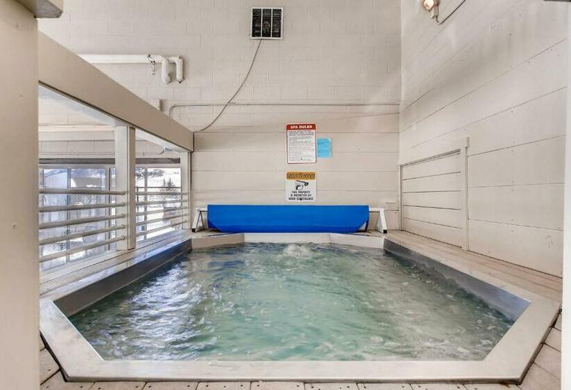Апартаменты 2 Спальни, Mountian View Condo Unit S303