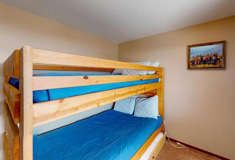 Апартаменты 2 Спальни, Mountian View Condo Unit S303