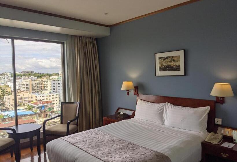 Номер Deluxe Одноместный, The Peninsula Chittagong Limited