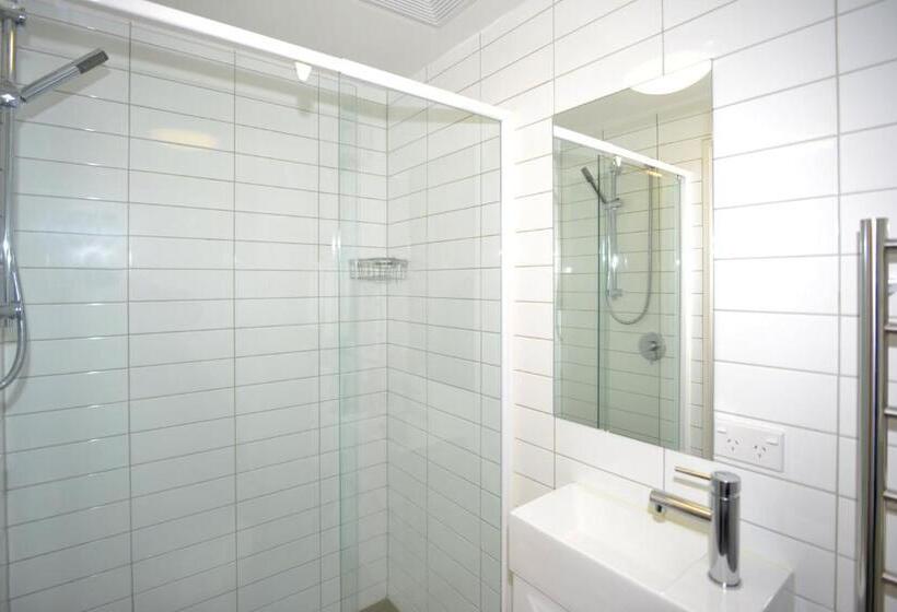 Студия Стандарт, Southwark Hotel & Apartments