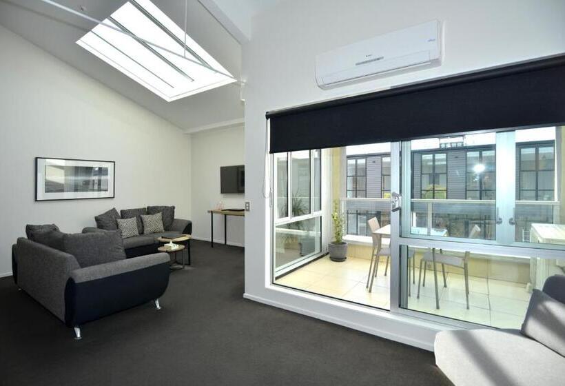Апартаменты Ejecutiva 2 Спальни, Southwark Hotel & Apartments