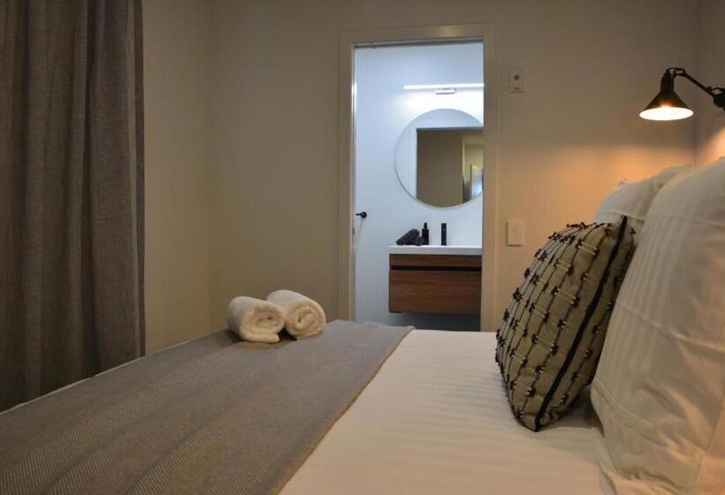Апартаменты 1 Спальня Нижний Этаж, Southwark Hotel & Apartments