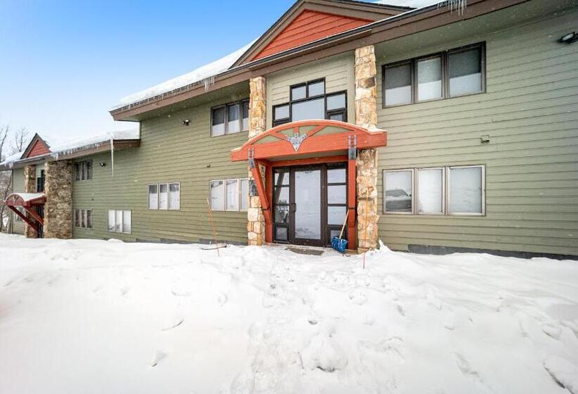 침실 2개 아파트, Granby Condo With Views