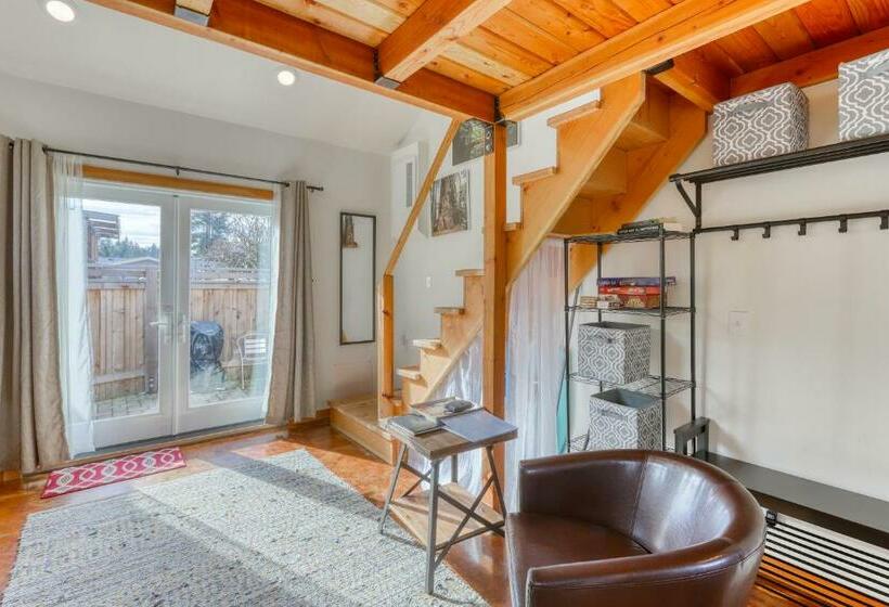 스탠다드 스튜디오, Sequoia Cottage