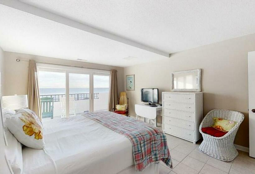 Апартаменты 3 Спальни, Bogue Shore Club 208