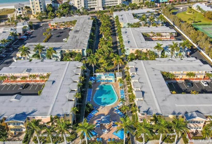 Апартаменты 2 Спальни, Barefoot Beach Resort F107