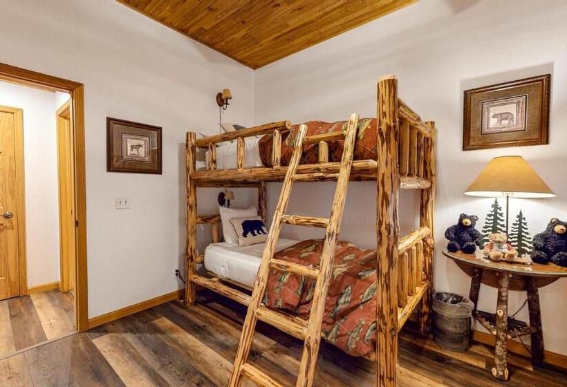 Апартаменты 2 Спальни, Chippewa Retreat  Den