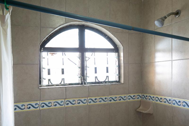 Quarto Triplo Estandar, La Casita