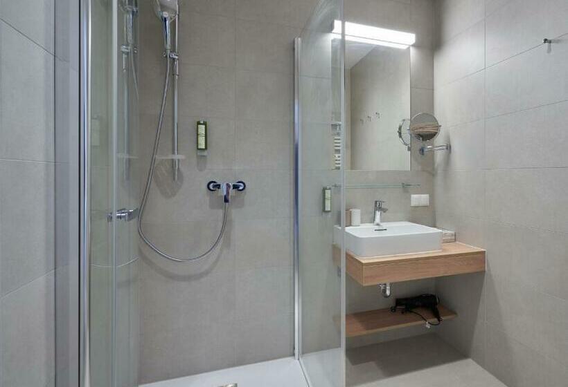Студио Стандарт с Балконом, Aparthotel Bad Radkersburg