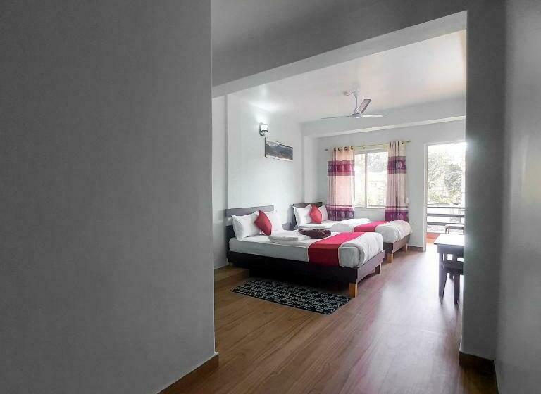 اتاق لوکس با بالکن, Elite Pokhara