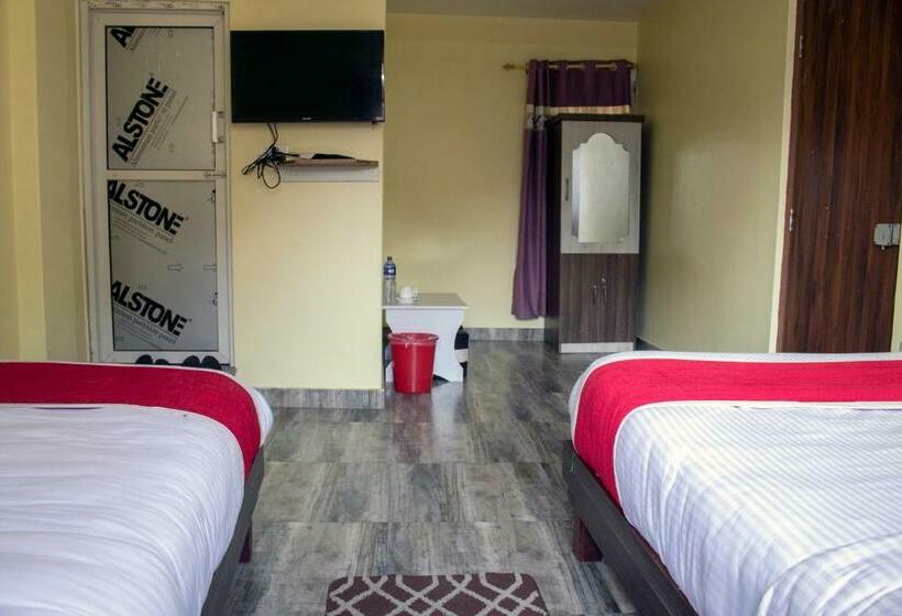 اتاق لوکس سه تخته, Elite Pokhara