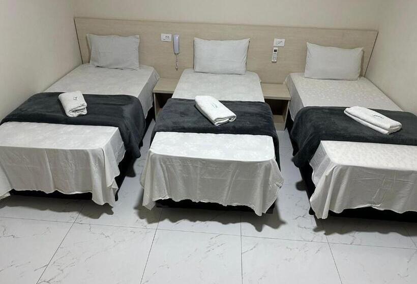 Quarto Triplo Estandar, Flex Tatuapé