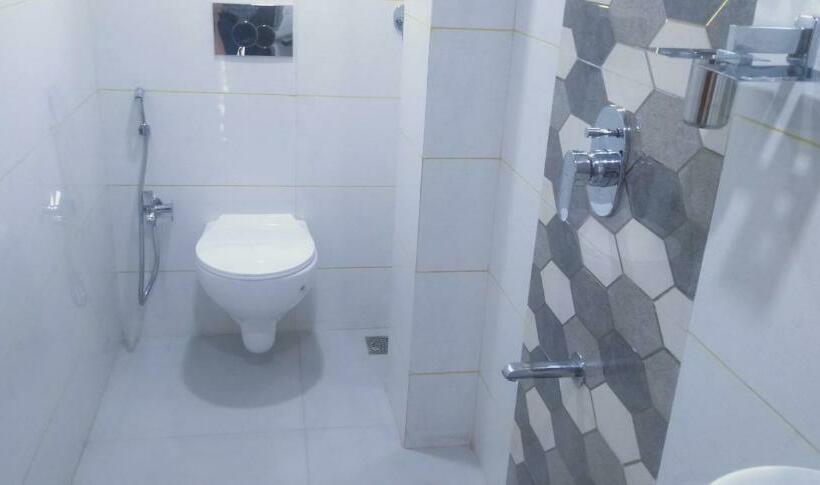 Номер Deluxe, Success Residency