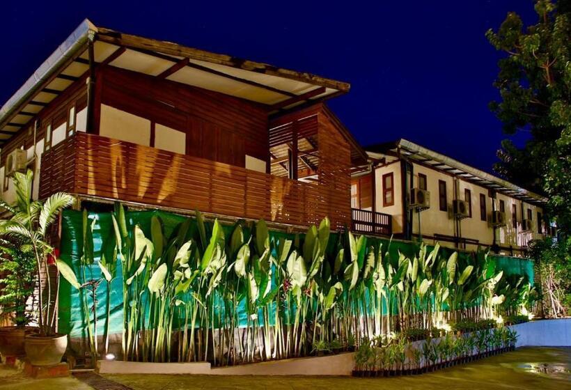 اتاق استاندارد, Thapaeplace