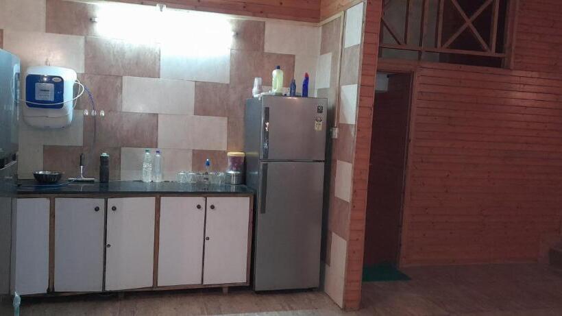 标准间, The Wood Beach House