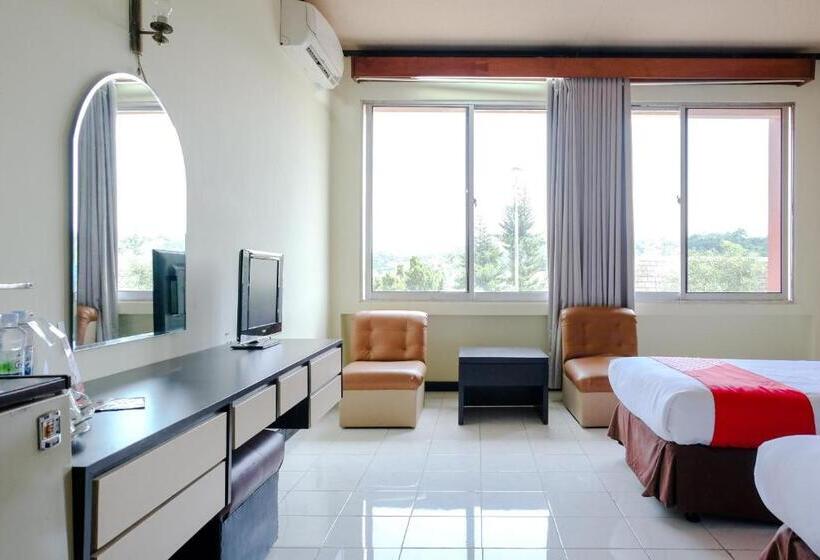 Номер Стандарт, Bandung Permai Hotel Jember