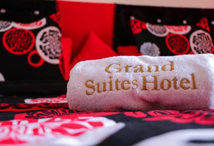 سوییت جونیور با چشم‌انداز دریا, Grand Suites